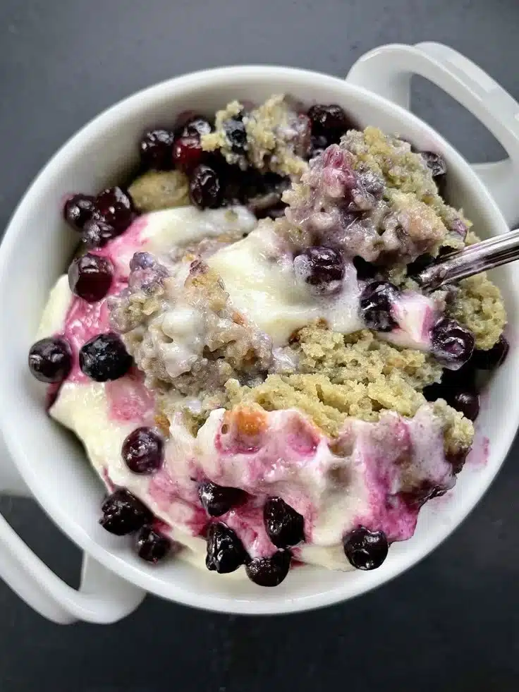 Blueberry Cheesecake Baked Oats