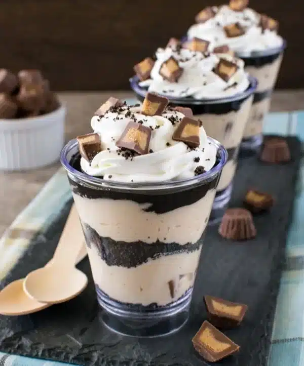 No Bake Peanut Butter Fudge Cheesecake Parfaits
